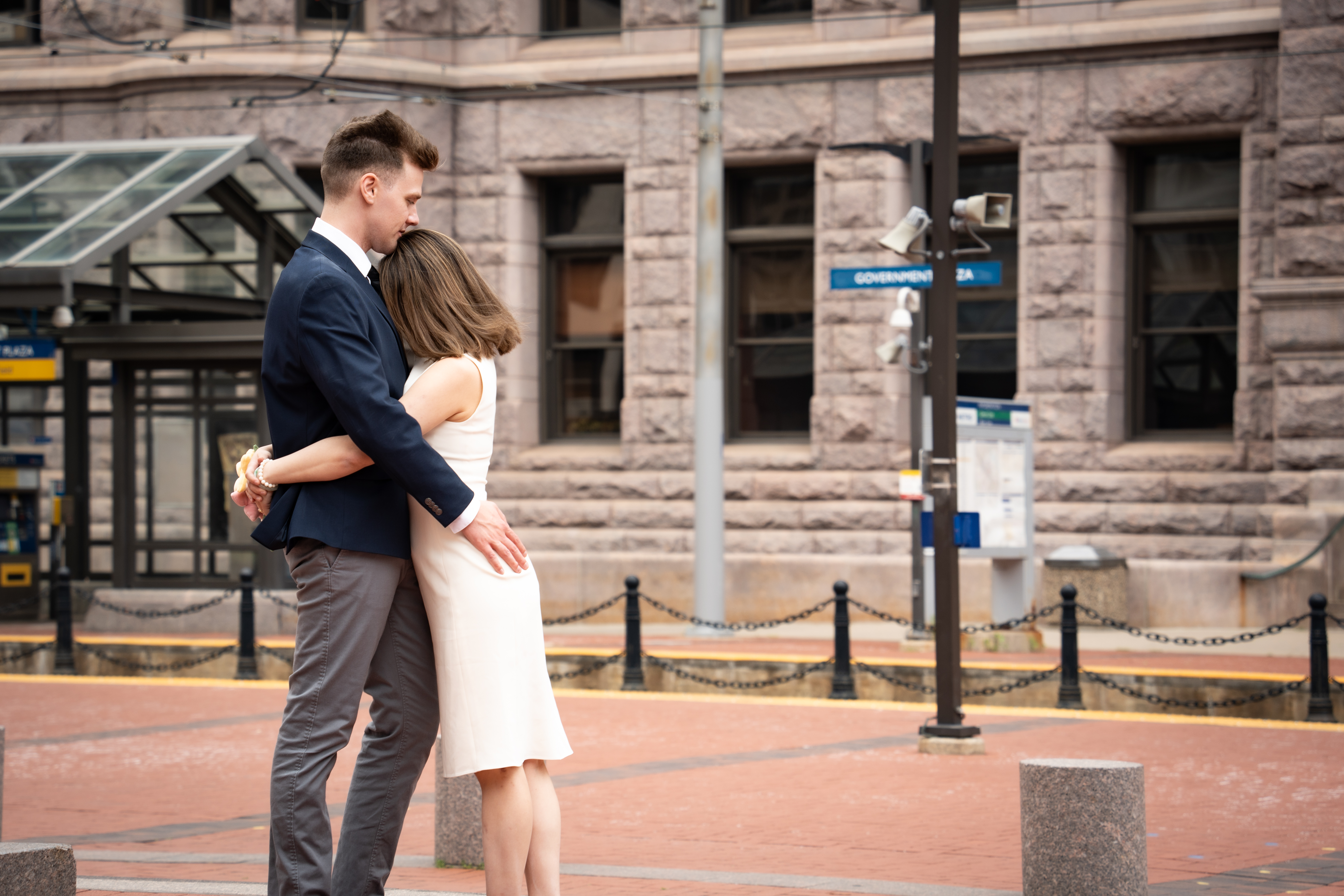wedding photography by Loon & Birch Photography in Savage, MN